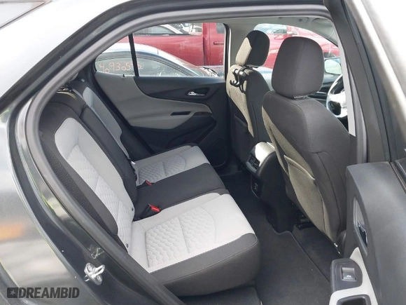2020 Chevrolet Equinox LT with VIN 2GNAXJEV4L6162520, listed as a IAAI auction lot 40941503 with 103,841 mi miles. Bid and sale history available at carsss.com. Image 8.