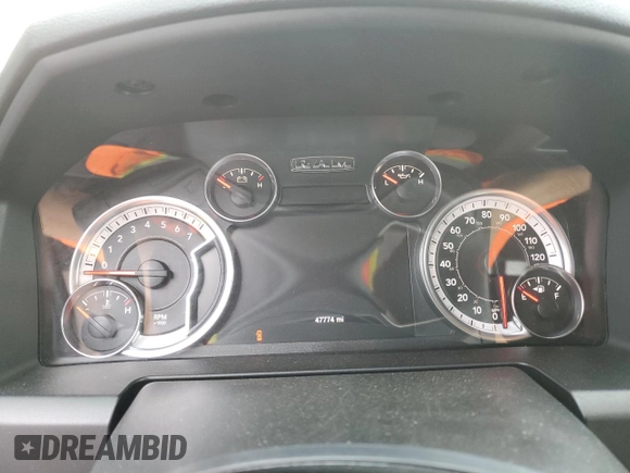 2023 Ram 1500 SLT z VIN 1C6RR7LG0PS517187, wystawiony jako Copart lot #49781655 z przebiegiem 47 774 mil mil oraz Nie do naprawy • Non repairable. Historia ofert i sprzedaży dostępna na DreamBid. Obrazek 9.