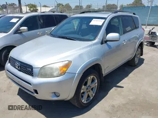 2008 Toyota RAV4 Sport z VIN JTMZK32V886014913, wystawiony jako IAAI lot #42303952 z przebiegiem 190 510 mil mil oraz . Historia ofert i sprzedaży dostępna na DreamBid. Obrazek 2.