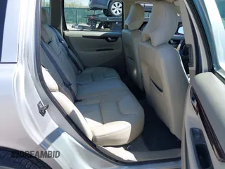 2003 Volvo V70 with VIN YV1SW58DX32311482, listed as a IAAI auction lot 41931007 with 191,431 mi miles and . Bid and sale history available at DreamBid. Image 8.