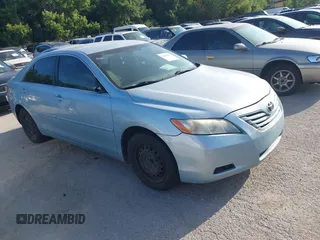 2007 Toyota Camry CE z VIN JTNBE46K573045966, wystawiony jako IAAI lot #42445357 z przebiegiem 154 109 mil mil oraz . Historia ofert i sprzedaży dostępna na DreamBid. Obrazek 1.