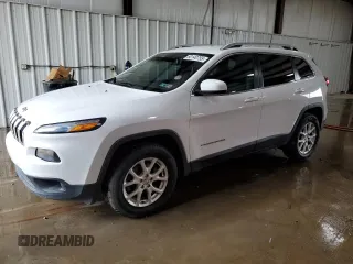 2017 Jeep Cherokee Latitude с VIN 1C4PJMCB2HD237187, выставлен на аукционе Copart как лот 60140755 с пробегом 77 925 миль миль и Списание • Salvage title. История ставок и продаж доступна на DreamBid. Изображение 1.