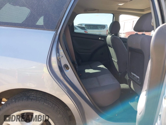 2004 Toyota Matrix Std with VIN 2T1LR38E14C291494, listed as a IAAI auction lot 41883195 with 230,173 mi miles. Bid and sale history available at carsss.com. Image 8.