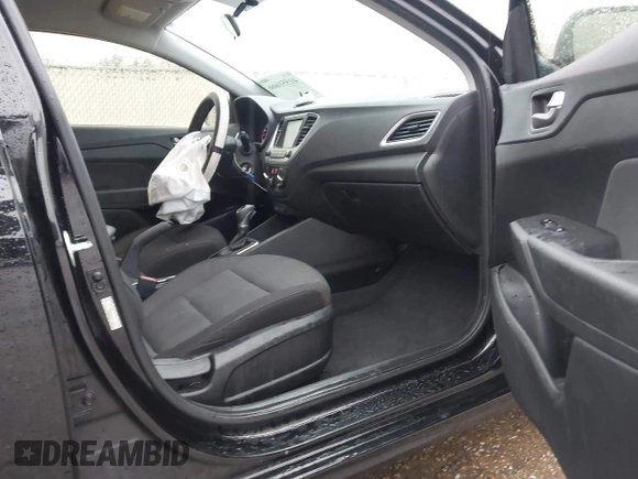 2021 Hyundai Accent SE with VIN 3KPC24A64ME146299, listed as a IAAI auction lot 41551666 with 84,120 mi miles. Bid and sale history available at carsss.com. Image 5.