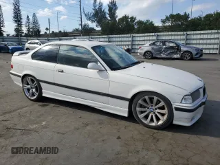 1995 BMW 3 Series M3 with VIN WBSBF9323SEH01559, listed as a Copart auction lot 48524415 with 143,316 mi miles and Salvage Title. Bid and sale history available at DreamBid. Image 4.