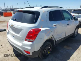 2020 Chevrolet Trax LT with VIN KL7CJLSB0LB070677, listed as a IAAI auction lot 42303980 with 95,043 mi miles and . Bid and sale history available at DreamBid. Image 4.