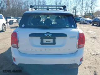 2017 MINI Countryman Cooper with VIN WMZYV5C36H3E01492, listed as a IAAI auction lot 41641470 with 93,530 mi miles. Bid and sale history available at carsss.com. Image 16.