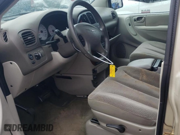 2006 Chrysler Town & Country LX with VIN 1A4GP44R76B610205, listed as a Copart auction lot 64354854 with 105,152 mi miles and Salvage Title. Bid and sale history available at DreamBid. Image 7.