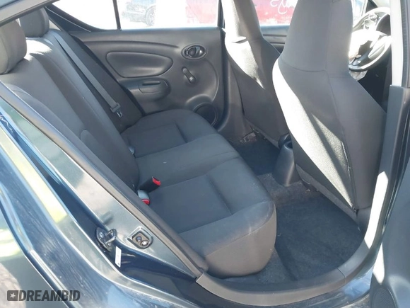 2016 Nissan Versa SV with VIN 3N1CN7AP8GL828350, listed as a IAAI auction lot 41524493 with 50,499 mi miles. Bid and sale history available at carsss.com. Image 8.