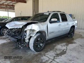 2012 Chevrolet Avalanche LTZ z VIN 3GNMCGE01CG219051, wystawiony jako Copart lot #63687515 z przebiegiem 343 708 mil mil oraz Szkoda całkowita • Salvage title. Historia ofert i sprzedaży dostępna na DreamBid. Obrazek 1.