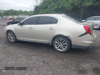 2010 Lincoln MKS с VIN 1LNHL9DRXAG614758, выставлен на аукционе IAAI как лот 42326402 с пробегом 141 602 миль миль и . История ставок и продаж доступна на DreamBid. Изображение 3.