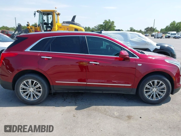 2017 Cadillac XT5 Luxury FWD z VIN 1GYKNBRS4HZ151581, wystawiony jako IAAI lot #42043322 z przebiegiem 120 598 mil mil oraz . Historia ofert i sprzedaży dostępna na DreamBid. Obrazek 13.