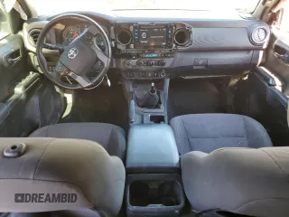 2017 Toyota Tacoma SR5 with VIN 5TFCZ5ANXHX082770, listed as a Copart auction lot 53835735 with 181,676 mi miles and Salvage Title. Bid and sale history available at carsss.com. Image 8.