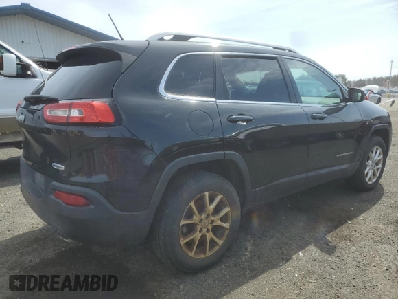2014 Jeep Cherokee Altitude with VIN 1C4PJMCSXEW121087, listed as a Copart auction lot 50429715 with 172,461 mi miles and Clean Title. Bid and sale history available at carsss.com. Image 3.