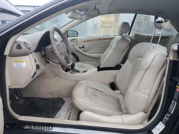 2005 Mercedes-Benz CLK 320 with VIN WDBTK65J45F163068, listed as a Copart auction lot 80298274 with 130,785 mi miles and Salvage Title. Bid and sale history available at DreamBid. Image 7.