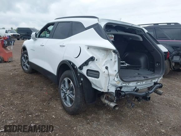 2024 Chevrolet Blazer LT с VIN 3GNKBJR49RS175777, выставлен на аукционе IAAI как лот 42376620 с пробегом 37 570 миль миль и . История ставок и продаж доступна на DreamBid. Изображение 3.