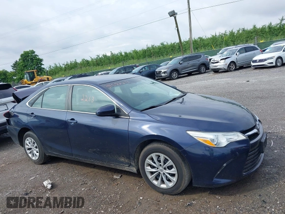 2017 Toyota Camry XLE with VIN 4T1BF1FK9HU656512, listed as a IAAI auction lot 39582213 with 89,550 mi miles. Bid and sale history available at carsss.com. Image 13.