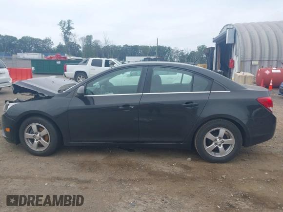2014 Chevrolet Cruze 1LT z VIN 1G1PC5SB1E7136307, wystawiony jako IAAI lot #42544810 z przebiegiem 113 073 mil mil oraz . Historia ofert i sprzedaży dostępna na DreamBid. Obrazek 15.