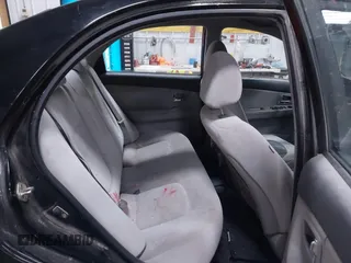2008 Kia Spectra EX z VIN KNAFE121X85528311, wystawiony jako IAAI lot #42279299 z przebiegiem 123 965 mil mil oraz . Historia ofert i sprzedaży dostępna na DreamBid. Obrazek 8.