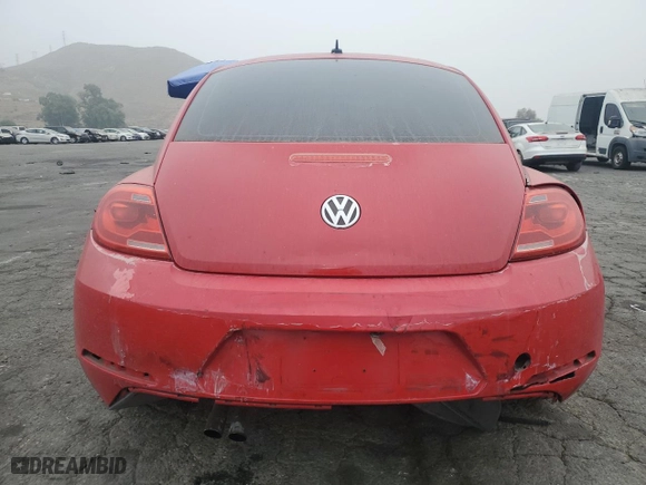 2012 Volkswagen Beetle 2.5L PZEV with VIN 3VWJP7AT8CM607313, listed as a Copart auction lot 75362004 with 95,737 mi miles and Salvage Title. Bid and sale history available at carsss.com. Image 6.