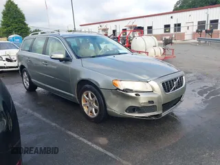 2008 Volvo V70 with VIN YV1BW982381047279, listed as a IAAI auction lot 42486620 with 247,194 mi miles and . Bid and sale history available at DreamBid. Image 1.