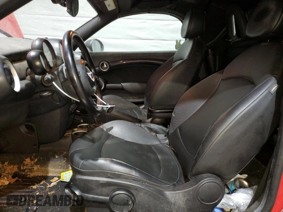 2012 MINI Roadster S with VIN WMWSY3C58CT144227, listed as a Copart auction lot 47918135 with 133,430 mi miles and Salvage Title. Bid and sale history available at DreamBid. Image 7.