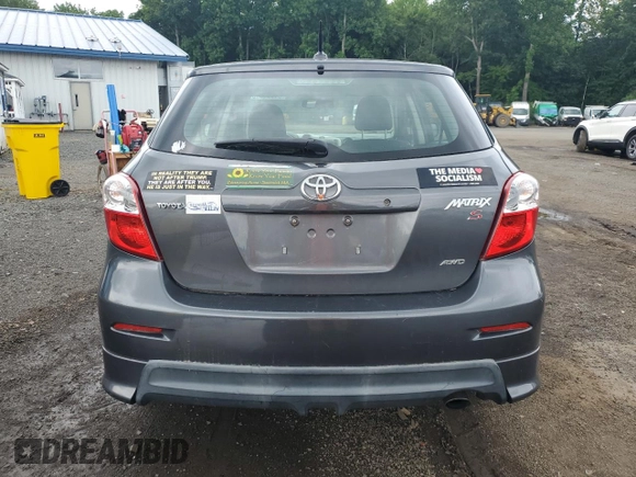 2010 Toyota Matrix S with VIN 2T1LE4EE4AC018924, listed as a Copart auction lot 64334615 with 271,076 mi miles and Clean title. Bid and sale history available at DreamBid. Image 6.