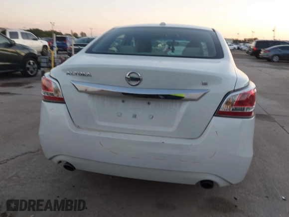 2015 Nissan Altima S with VIN 1N4AL3AP5FN398882, listed as a IAAI auction lot 41084306 with 218,977 mi miles and . Bid and sale history available at DreamBid. Image 16.
