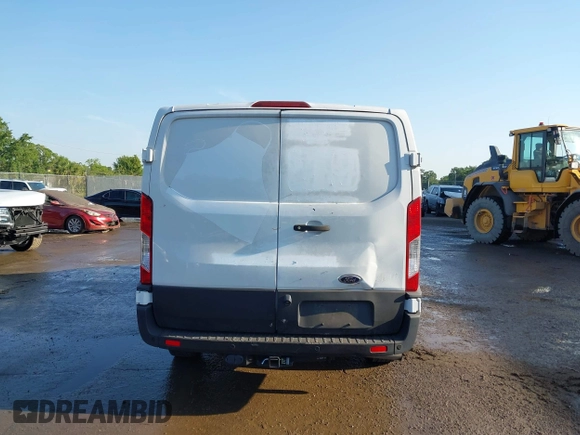 2021 Ford Transit Cargo with VIN 1FTBR1Y82MKA53386, listed as a IAAI auction lot 42058972 with 98,677 mi miles. Bid and sale history available at carsss.com. Image 17.