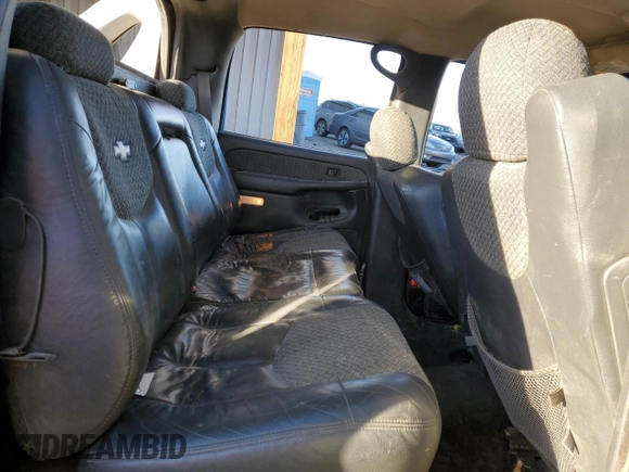 2002 Chevrolet Avalanche with VIN 3GNEK13T52G114030, listed as a Copart auction lot 47141415 with Not Provided miles and Salvage Title. Bid and sale history available at DreamBid. Image 10.