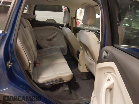 2018 Ford Escape SE with VIN 1FMCU9GD4JUA83470, listed as a IAAI auction lot 41272882 with 105,661 mi miles. Bid and sale history available at carsss.com. Image 8.