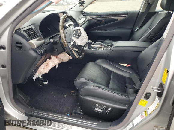 2013 Lexus LS 460 L with VIN JTHDL5EF8D5005974, listed as a Copart auction lot 57860925 with 80,831 mi miles and Salvage title. Bid and sale history available at DreamBid. Image 7.