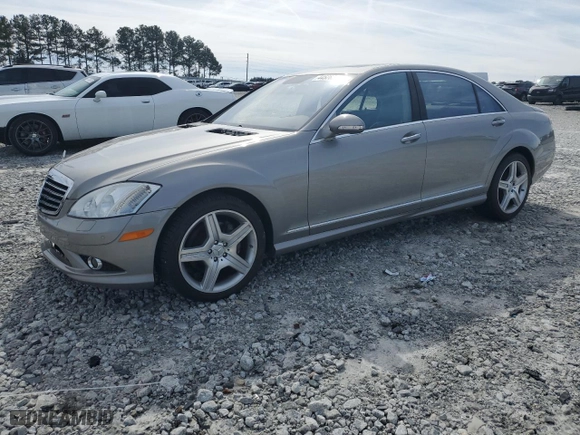 2009 Mercedes-Benz S-Class 5.5L V8 with VIN WDDNG71XX9A262756, listed as a Copart auction lot 44528295 with 80,649 mi miles and Salvage Title. Bid and sale history available at carsss.com. Image 1.