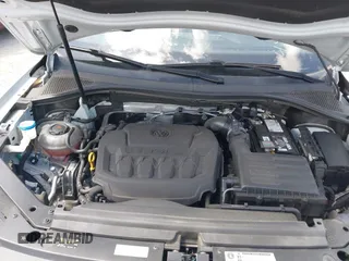 2018 Volkswagen Tiguan SEL with VIN 3VV3B7AX5JM053045, listed as a IAAI auction lot 41963017 with 77,495 mi miles and . Bid and sale history available at DreamBid. Image 10.