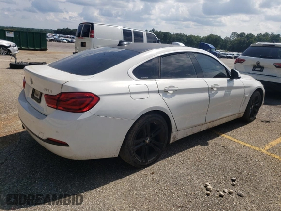2018 BMW 4 Series 430i with VIN WBA4J1C5XJBG78854, listed as a Copart auction lot 62594495 with 124,105 mi miles and Clean title. Bid and sale history available at DreamBid. Image 3.