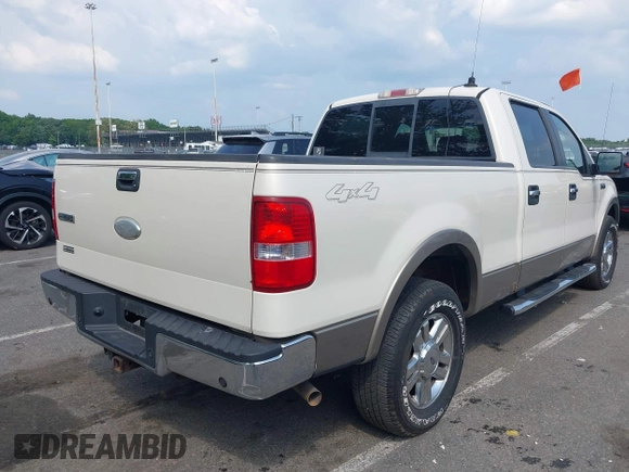 2007 Ford F-150 XLT с VIN 1FTPW14V67FB31272, выставлен на аукционе IAAI как лот 42458624 с пробегом 199 580 миль миль и . История ставок и продаж доступна на DreamBid. Изображение 4.