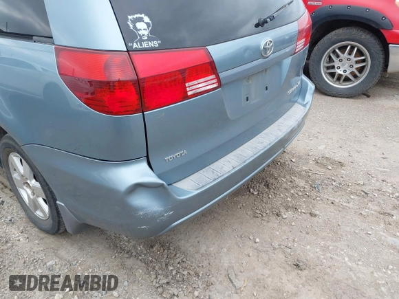 2005 Toyota Sienna XLE with VIN 5TDZA22CX5S331728, listed as a IAAI auction lot 41928071 with 258,417 mi miles and . Bid and sale history available at DreamBid. Image 6.