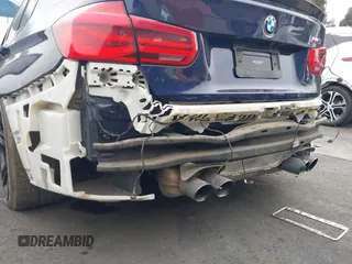 2016 BMW M3 with VIN WBS8M9C54G5D30719, listed as a IAAI auction lot 41686573 with 100,485 mi miles and . Bid and sale history available at DreamBid. Image 6.