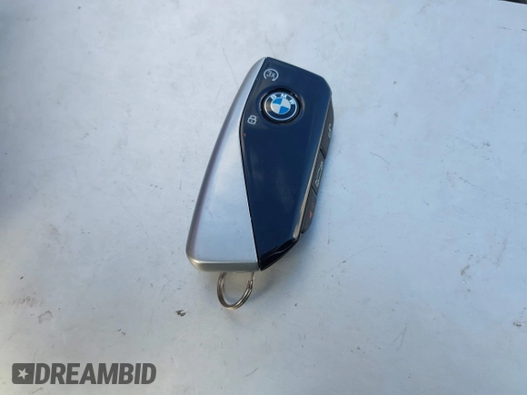 2024 BMW 7 Series 740i with VIN WBA23EH01RCR40270, listed as a IAAI auction lot 41094809 with 8,835 mi miles and . Bid and sale history available at DreamBid. Image 11.