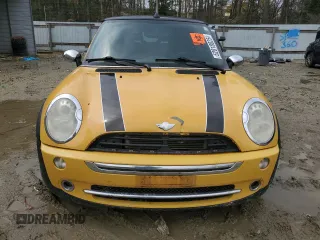 2007 MINI Convertible with VIN WMWRF33507TG17373, listed as a Copart auction lot 52818825 with 207,096 mi miles and Salvage Title. Bid and sale history available at DreamBid. Image 5.
