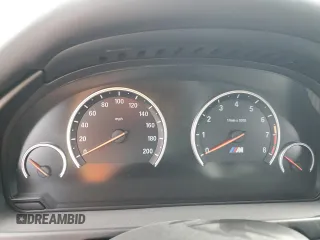 2016 BMW X5 M z VIN 5YMKT6C55G0R77761, wystawiony jako Copart lot #80486044 z przebiegiem Nie podano mil oraz Szkody całkowita. Historia ofert i sprzedaży dostępna na DreamBid. Obrazek 9.