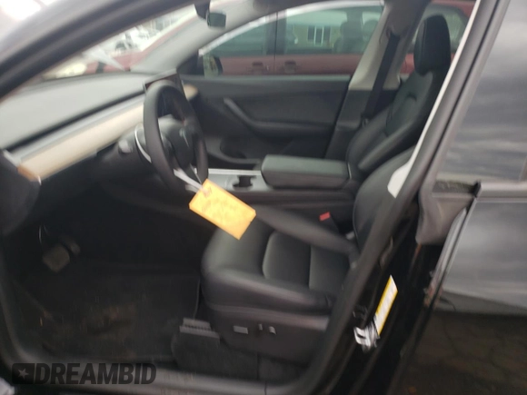 2022 Tesla Model Y Long Range z VIN 7SAYGDEEXNA008898, wystawiony jako Copart lot #54915445 z przebiegiem 35 467 mil mil oraz Szkoda całkowita • Salvage title. Historia ofert i sprzedaży dostępna na DreamBid. Obrazek 7.