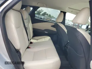 2023 Lexus RX 350 z VIN 2T2BAMCA9PC035293, wystawiony jako Copart lot #61624595 z przebiegiem 17 559 mil mil oraz Szkoda całkowita • Salvage title. Historia ofert i sprzedaży dostępna na DreamBid. Obrazek 11.