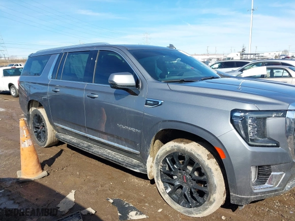 2022 GMC Yukon XL SLT with VIN 1GKS2GKD5NR287659, listed as a IAAI auction lot 41695755 with 32,466 mi miles. Bid and sale history available at carsss.com. Image 14.