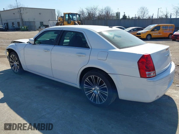2010 Chrysler 300 with VIN 2C3CA2CV3AH330682, listed as a IAAI auction lot 41812754 with 177,043 mi miles. Bid and sale history available at carsss.com. Image 3.