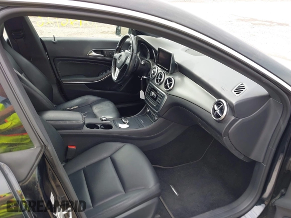 2014 Mercedes-Benz CLA 250 with VIN WDDSJ4GB2EN158800, listed as a IAAI auction lot 42126126 with 207,348 mi miles and . Bid and sale history available at DreamBid. Image 5.