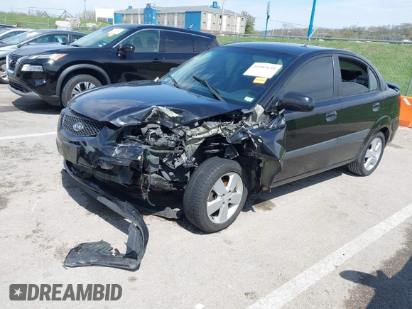 2008 Kia Rio LX with VIN KNADE123X86323641, listed as a IAAI auction lot 41985631 with 175,102 mi miles and . Bid and sale history available at DreamBid. Image 2.