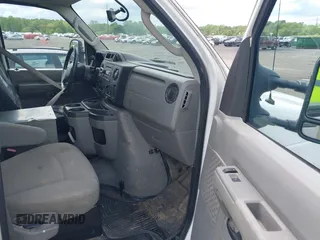 2011 Ford Econoline Cargo Commercial with VIN 1FTNE1EW4BDA34187, listed as a IAAI auction lot 42164691 with 210,699 mi miles. Bid and sale history available at carsss.com. Image 5.