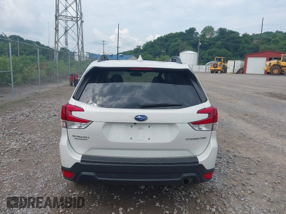 2019 Subaru Forester Limited with VIN JF2SKAUC0KH535445, listed as a IAAI auction lot 42628804 with 16,742 mi miles and . Bid and sale history available at DreamBid. Image 17.
