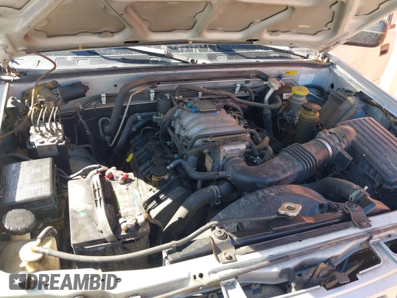 2002 Isuzu Rodeo S with VIN 4S2CK58WX24321556, listed as a IAAI auction lot 41405981 with 172,590 mi miles and . Bid and sale history available at DreamBid. Image 10.